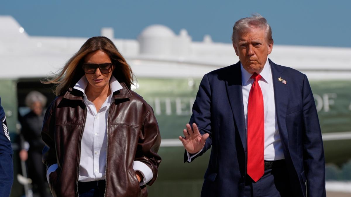 Ein Buch-Autor reicht Klage gegen Melania Trump ein und die k&ouml;nnte ausgerechnet dem US-Pr&auml;sidenten um die Ohren fliegen. (Foto)