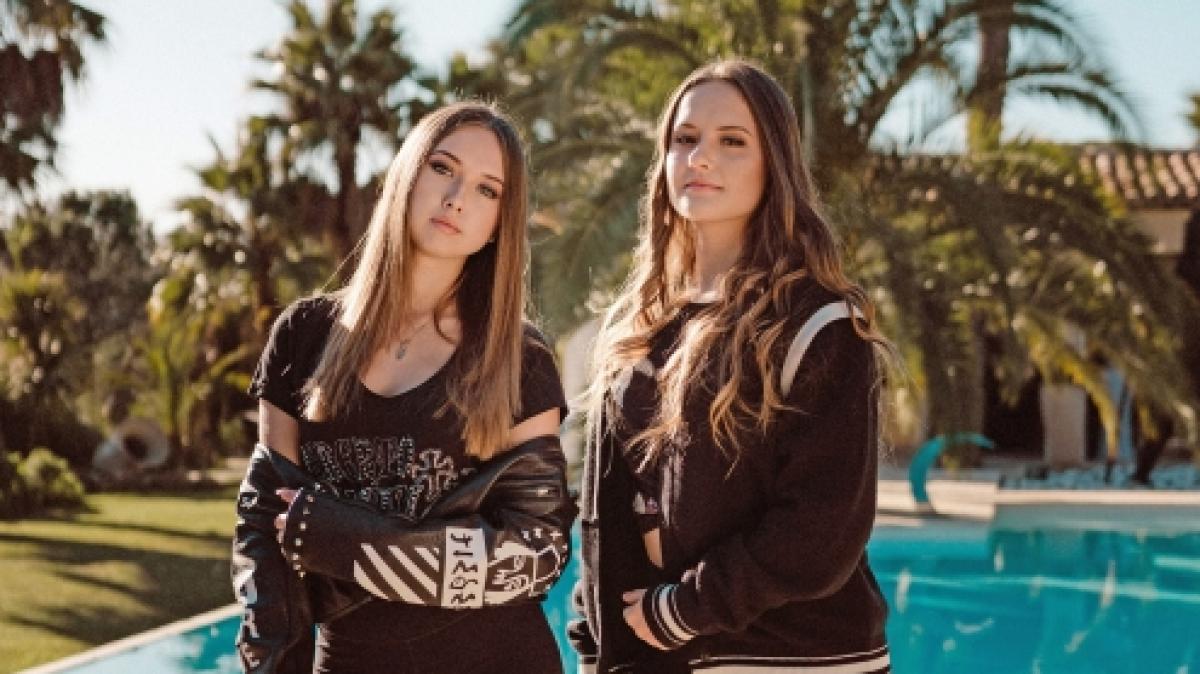 Davina Geiss (rechts) gratuliert Mama Carmen emotional zum Geburtstag. (Foto)
