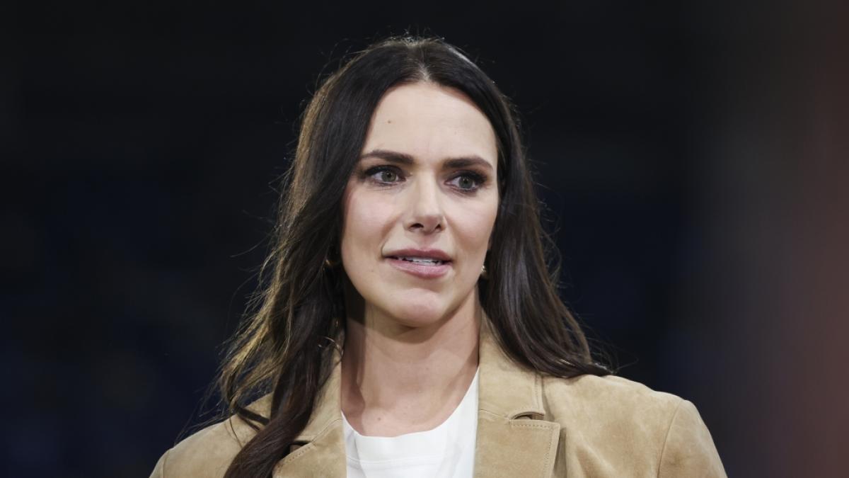 Esther Sedlaczek moderierte den Sport Bild Award 2026. (Foto)