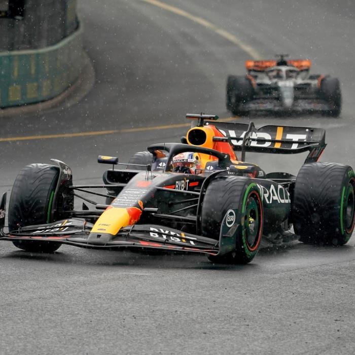 Verstappen triumphiert beim Rennen in Barcelona