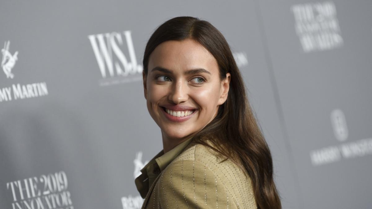 Hat sich Irina Shayk in einer &ouml;ffentlichen Toilette entbl&auml;ttert? (Foto)