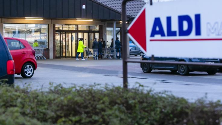 Einem blinden Mann wurde in einer Aldi-Filiale in Liverpool (England) der Zugang verwehrt (Symbolfoto).