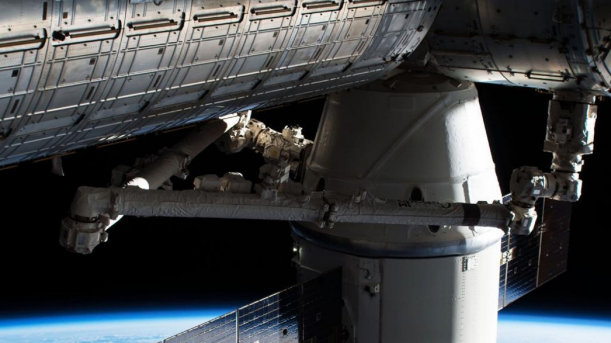 Wurde neben der ISS ein Ufo gesichtet? (Foto)