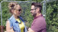 Tuner (Thomas Drechsel) trifft überraschend auf Jule (Luise von Finckh). Hat sie ihm etwas Wichtiges mitzuteilen?