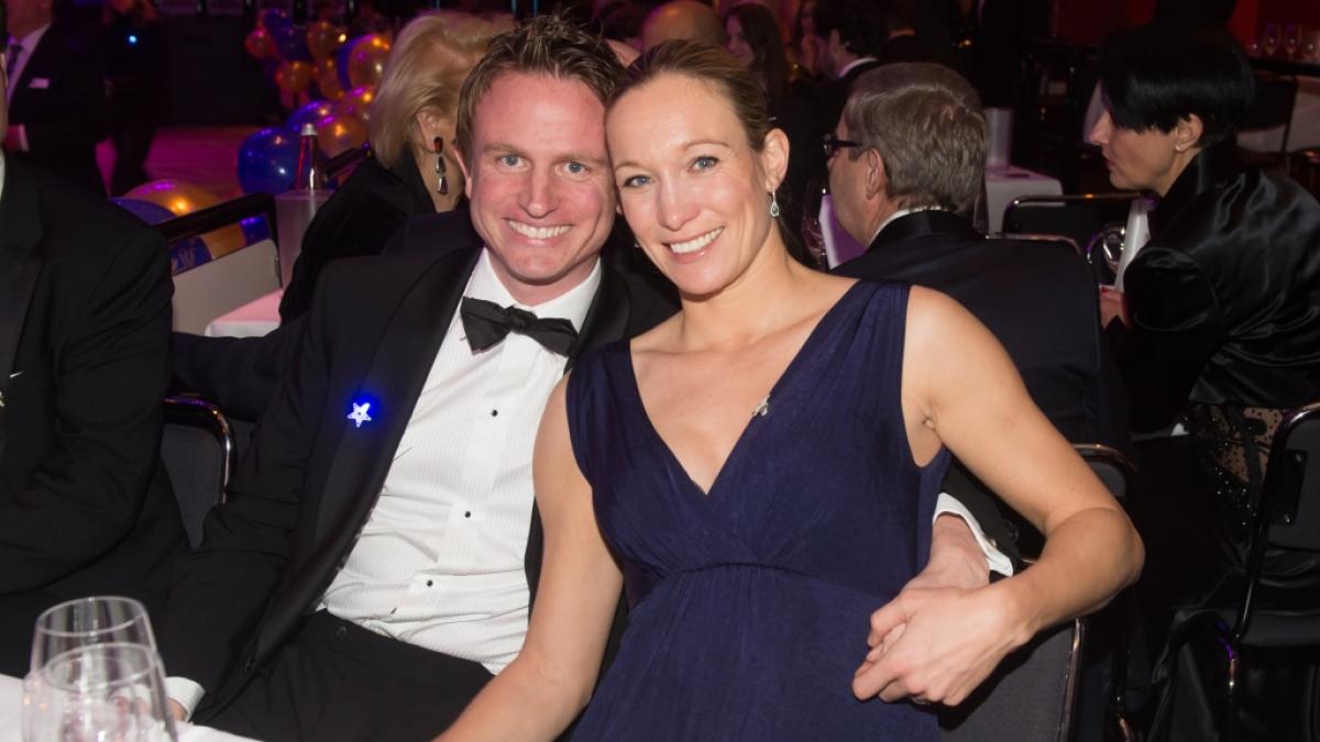 Dr. Christine Theiss mit ihrem Ehemann, dem Stadtrat Hans Theiss, bei einem Faschingsball in M&uuml;nchen 2016. (Foto)