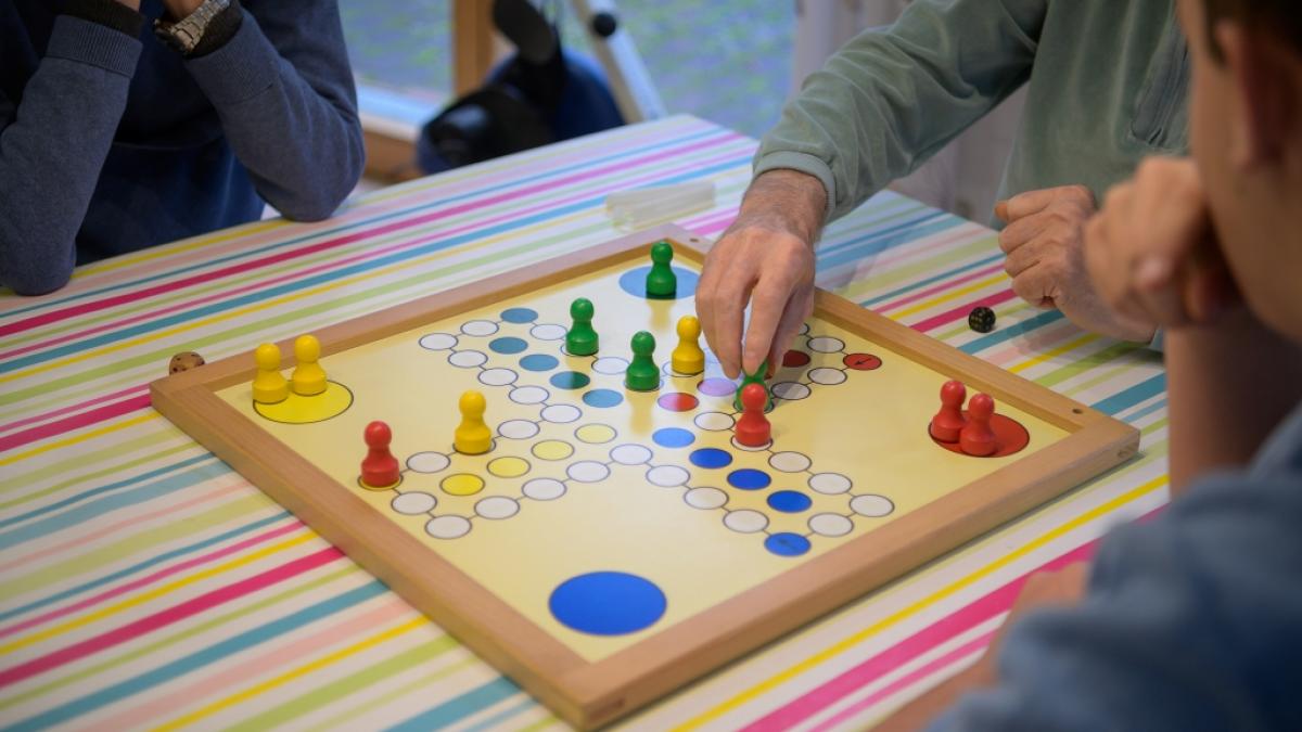 So gut wie jede Familie ignoriert die Regeln der Spielanleitung. (Foto)