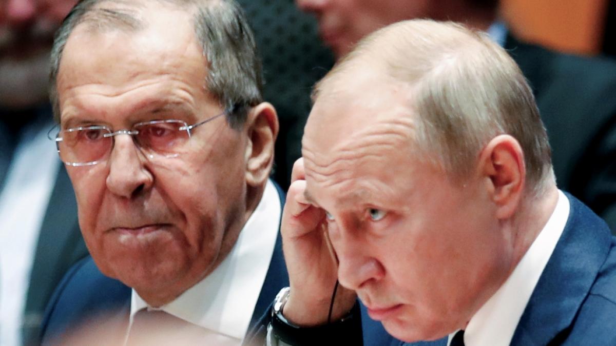 Um die Gesundheit von Wladimir Putin (re.) und Sergej Lawrow ranken sich wilde Ger&uuml;chte. (Foto)