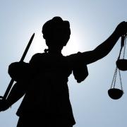 Statue der Justitia, Göttin der Justiz und Gerechtigkeit.