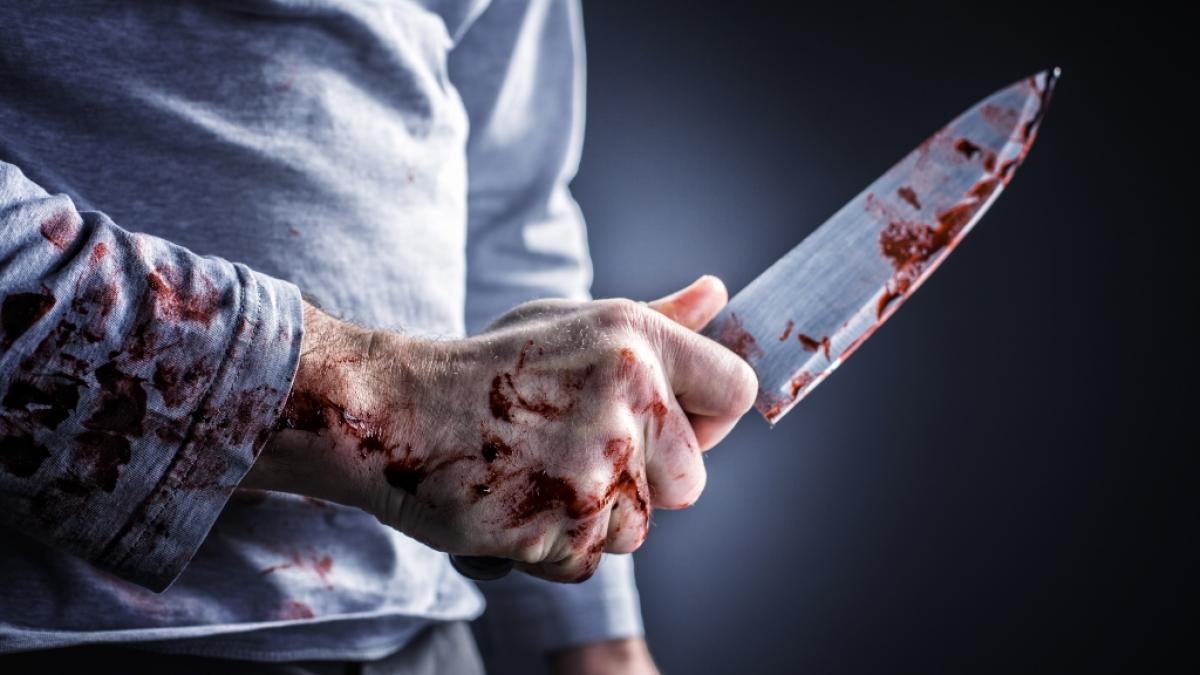 Bei einer Messer-Attacke in einem Regionalexpress in Nordrhein-Westfalen sind sechs Menschen, darunter der Angreifer, verletzt worden (Symbolfoto). (Foto)