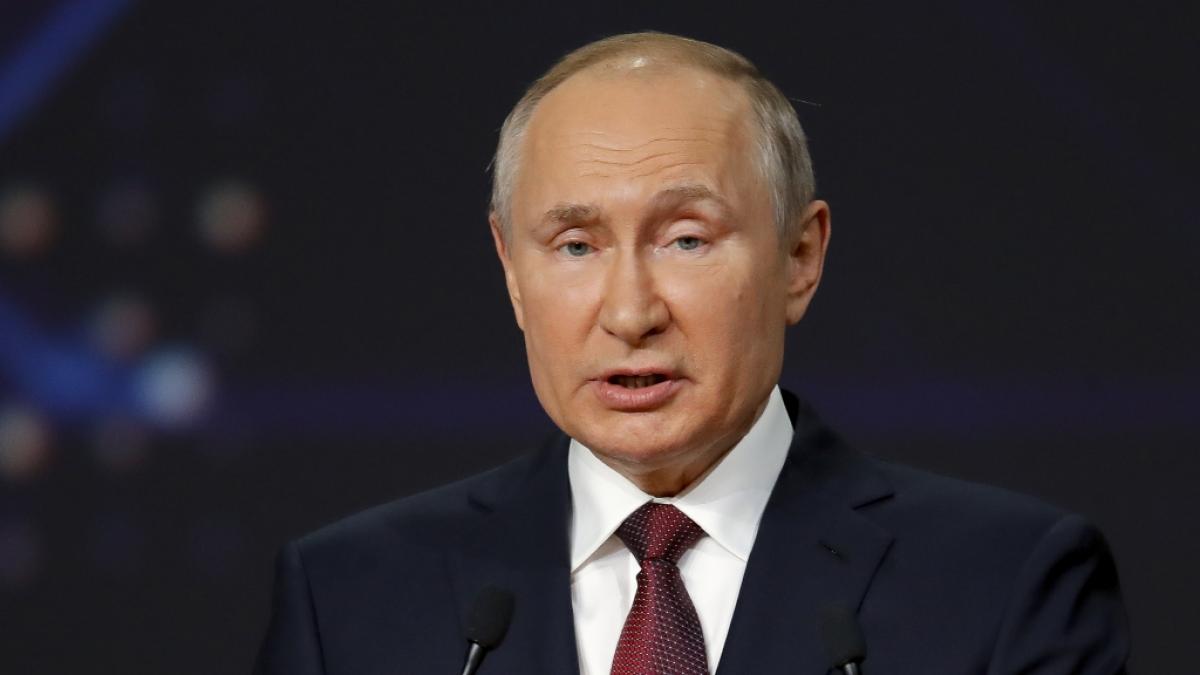 Wladimir Putin f&uuml;hrt Milit&auml;r&uuml;bungen vor Hawaii durch. (Foto)