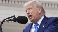 Donald Trump toleriert auch ein Schläfchen während einer wichtigen Abstimmung.