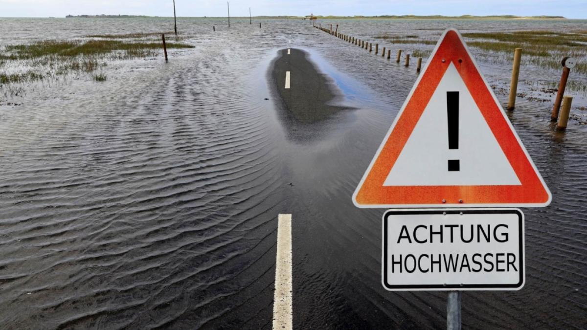 Lokale Hochwasser stellen immer wieder eine Gefahr f&uuml;r die Anwohner dar. (Symbolbild) (Foto)