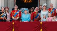 Britische Royal-Fans fordern, Prinz Harry und Meghan Markle vom berühmten Balkon des Buckingham-Palastes auszusperren.