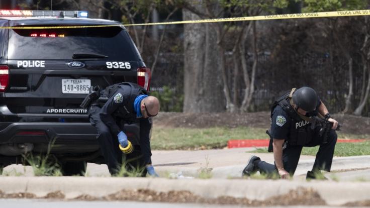 Todliche Schiesserei In Texas Auf Der Flucht Ex Polizist Erschiesst 3 Menschen News De