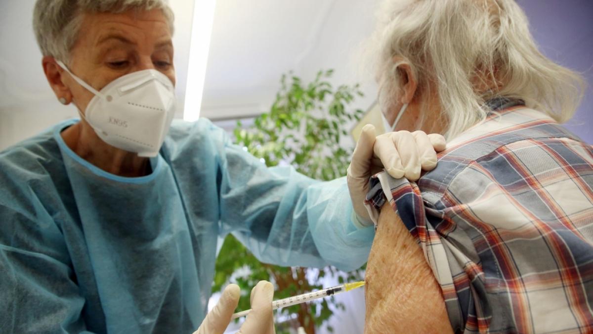 Die Stiko empfiehlt Booster-Impfungen f&uuml;r &uuml;ber 70-J&auml;hrige. (Foto)