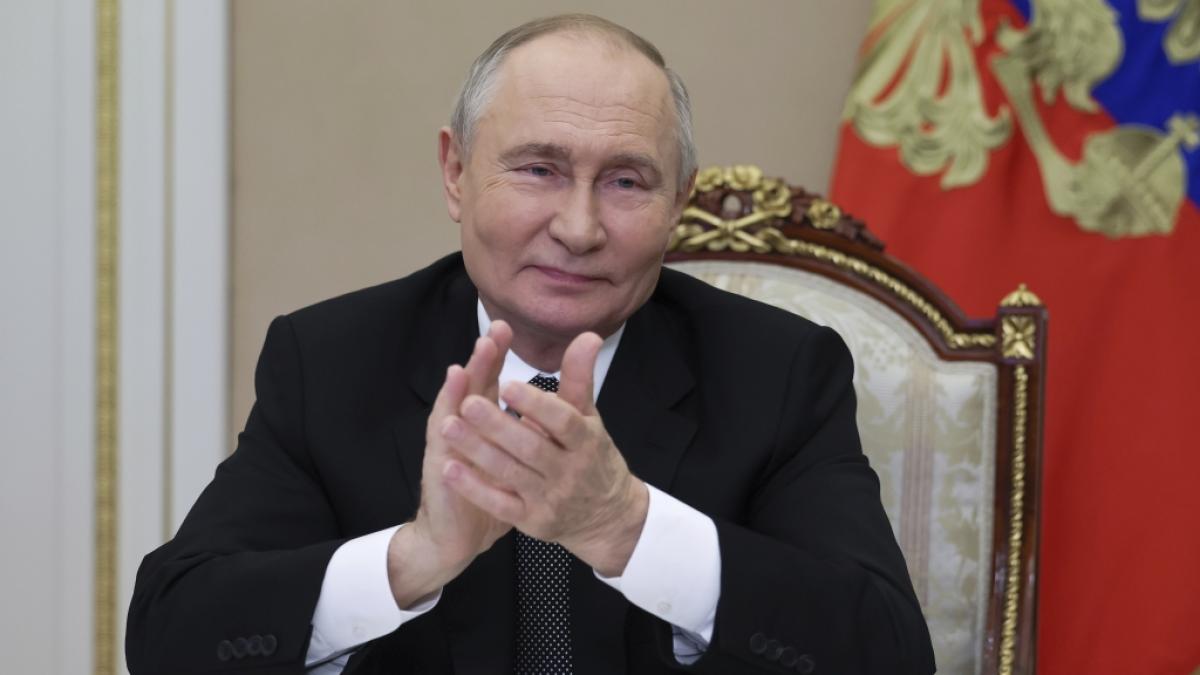 Plant Wladimir Putin bereits seine Rache am Westen? (Foto)