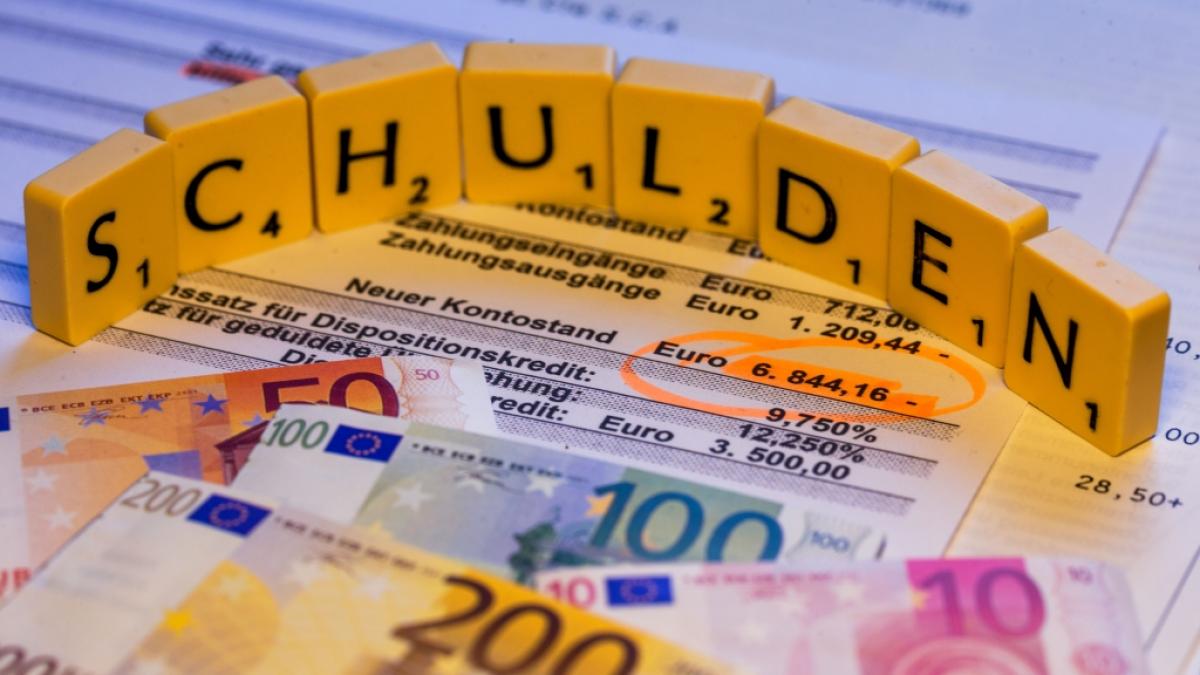 Junge Menschen sind besonders h&auml;ufig Schuldner bei Klarna - und wenn die Eltern nicht zahlen k&ouml;nnen, hilft nur noch die Privatinsolvenz. (Foto)