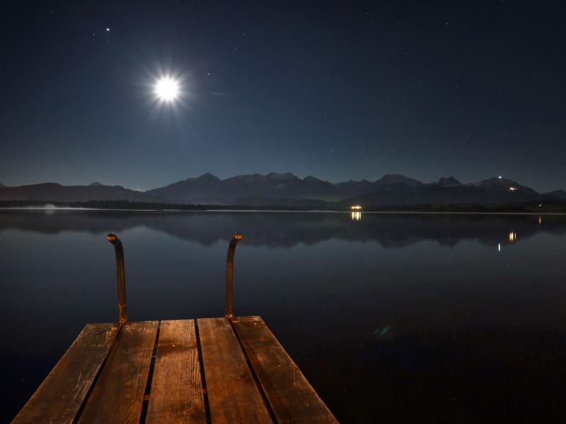Sternschnuppen und sterbender Mond im Oktober: Diese Himmelsspektakel dürfen Sie nicht verpassen