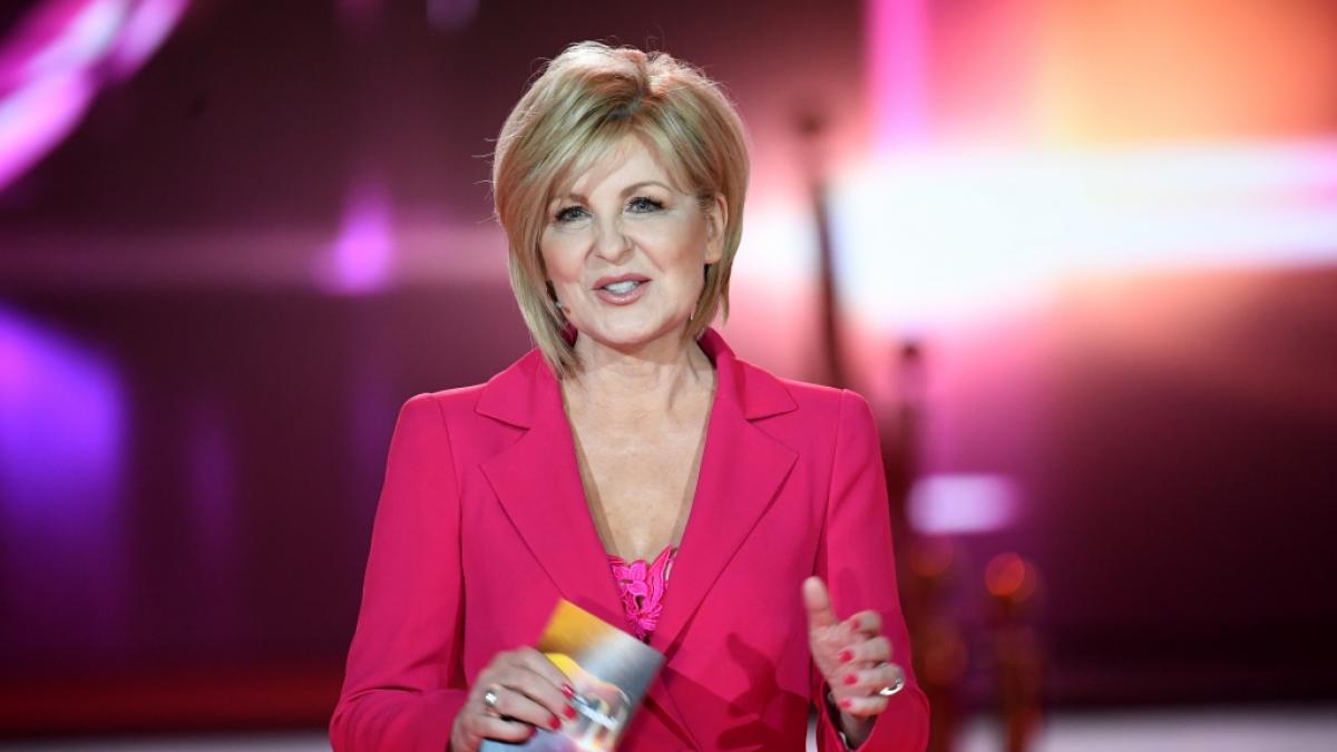 Carmen Nebel moderiert am Samstag zum letzten Mal ihre Sendung "Willkommen bei Carmen Nebel". (Foto)