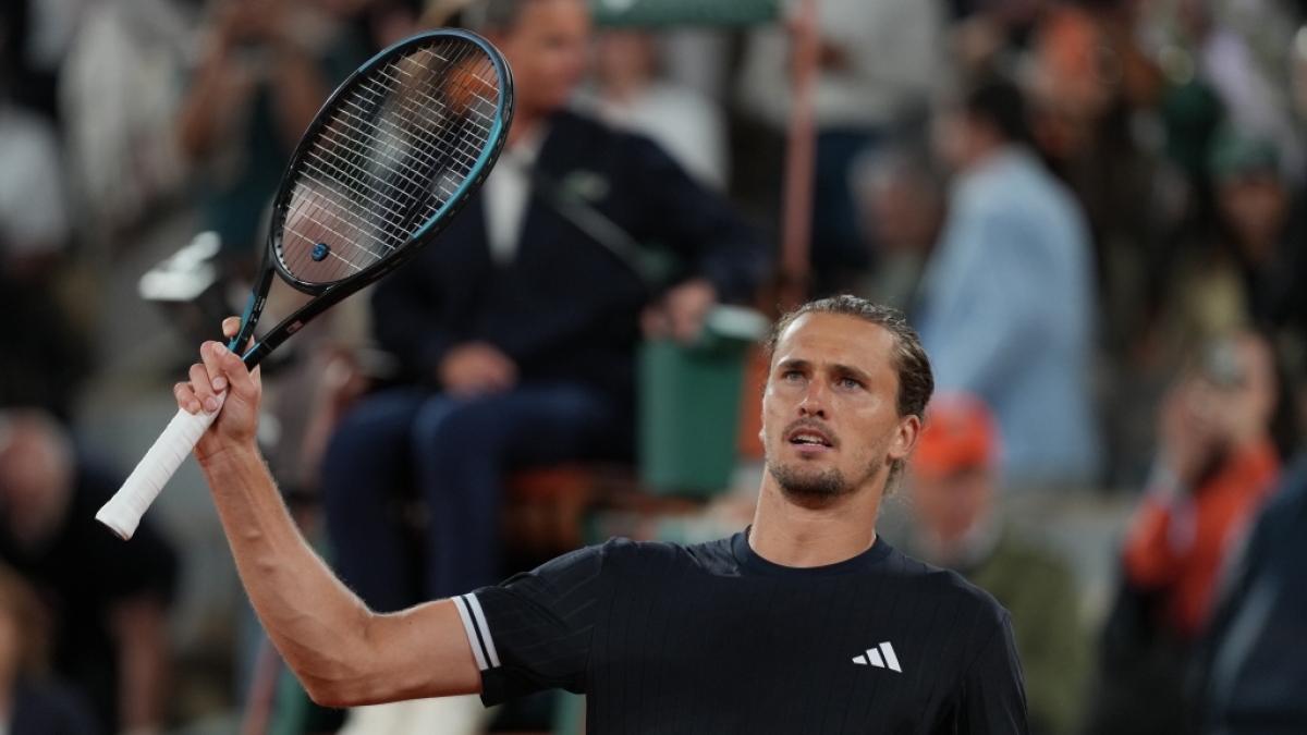 Tennis: Grand Slam/ATP-Tour - French Open, Einzel, M&auml;nner, Viertelfinale, Jodar (Spanien) - Zverev (Deutschland), Alexander Zverev jubelt nach seinem Sieg, am 02.06.2026. (Symbolbild) (Foto)