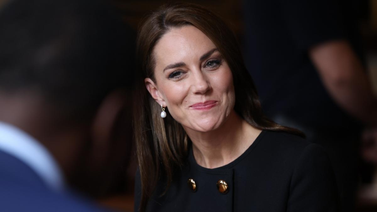 Prinzessin Kate steht abermals am Pranger: Hat die fotobegeisterte Prinzessin von Wales bei einer Aufnahme von Queen Elizabeth II. geschummelt? (Foto)