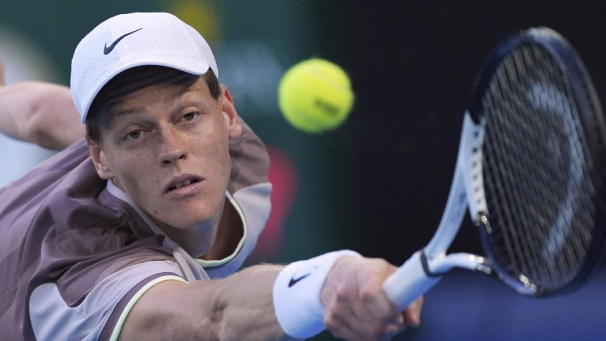 Der Italiener Jannik Sinner hat sich im Finale der Australian Open 2024 gegen Daniil Medwedew durchgesetzt. (Foto)