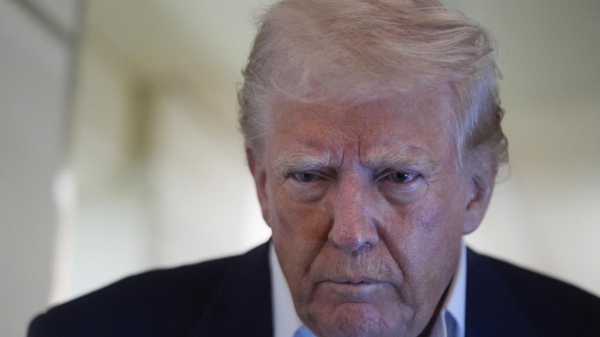 Schlechte Nachrichten f&uuml;r Donald Trump: Aktuellen Umfragen zufolge hat der US-Pr&auml;sident die Gunst einer besonders wichtigen W&auml;hlergruppe verloren. (Foto)