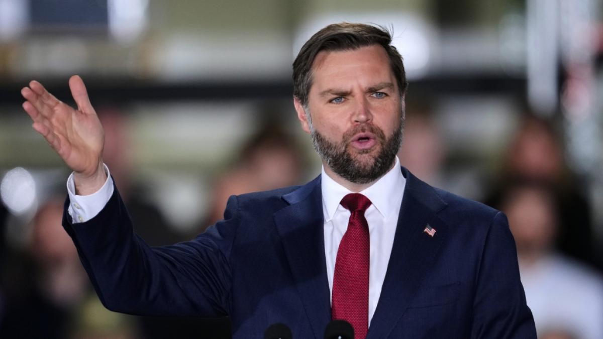 J.D. Vance bekam eine neue Rolle von Donald Trump. (Foto)