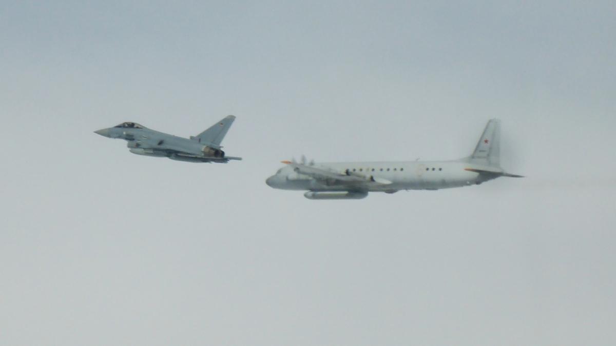 Deutsche Eurofighter mussten erneut ein russisches Spionageflugzeug &uuml;ber der Ostsee abfangen.&nbsp; (Foto)