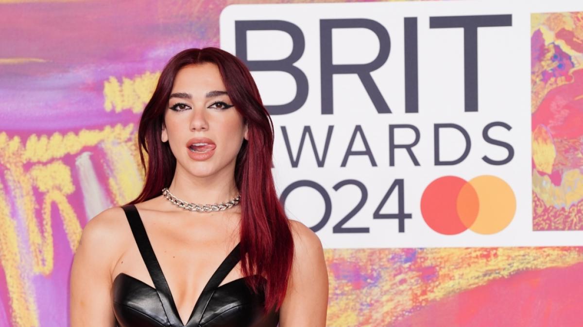 Dua Lipa heizt in ihrem neuen Musikvideo zum Song "Illusion" ein. (Foto)