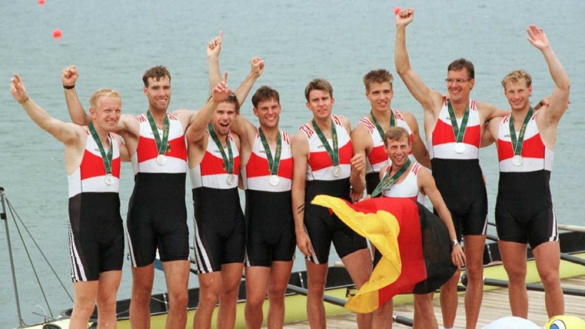 Roland Baar (links), Ruderer im Deutschland-Achter und Olympia-Sieger, ist bei einem Unfall ums Leben gekommen. (Foto)