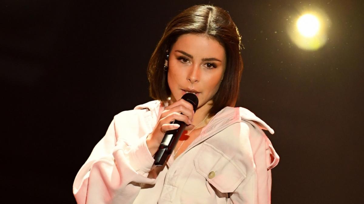 Lena hatte bei einem Konzert in Berlin einen Unfall. Wie geht es ihr jetzt? (Foto)