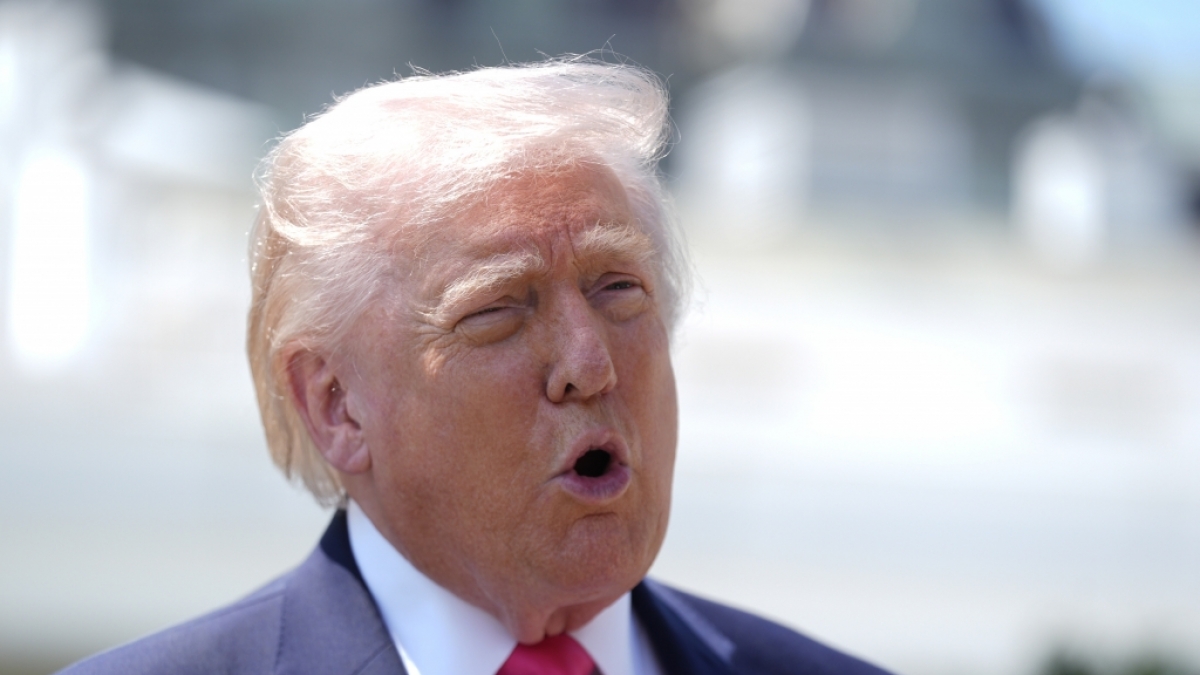 Ein Experte zweifelt, ob US-Pr&auml;sident Donald Trump (Foto) seine komplette Amtszeit absolvieren wird. (Foto)