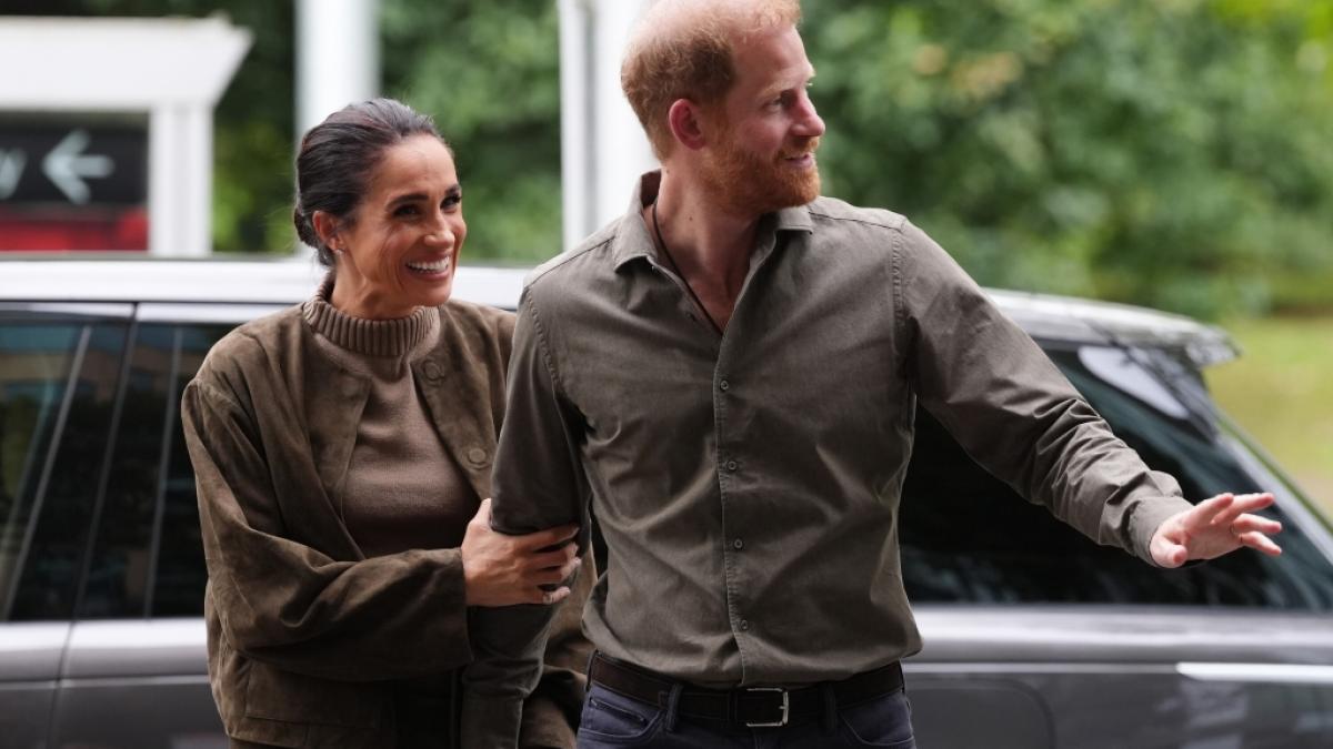 In der Promi-Welt f&uuml;hlt sich Meghan Markle pudelwohl - bei Prinz Harry sieht das jedoch etwas anders aus... (Foto)