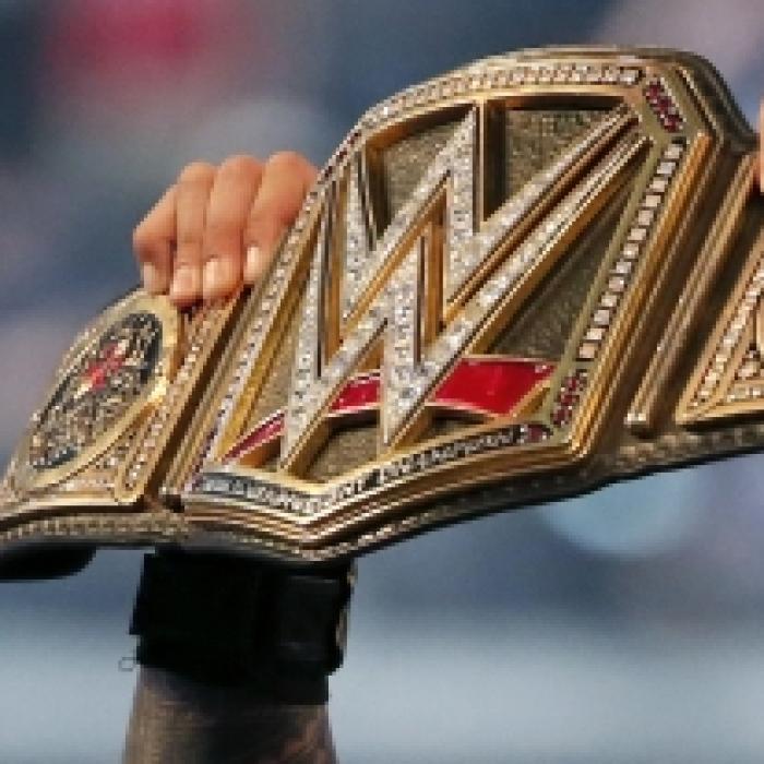Titelregentschaft ungebrochen! Roman Reigns gewinnt gegen Drew McIntyre
