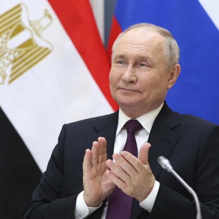 Wladimir Putin könnte Atombombe ins All schießen