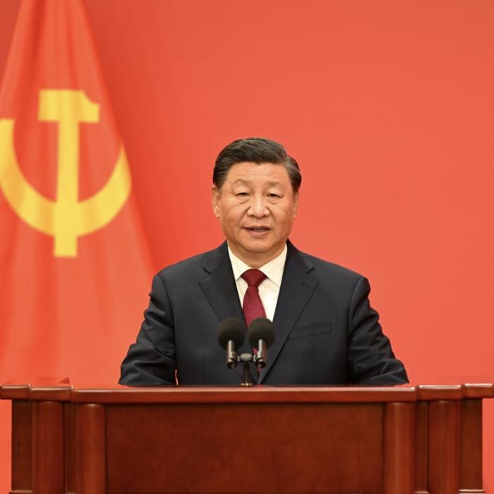 Raketen und Kampfjets gesichtet! Rüstet China sein Militär auf?