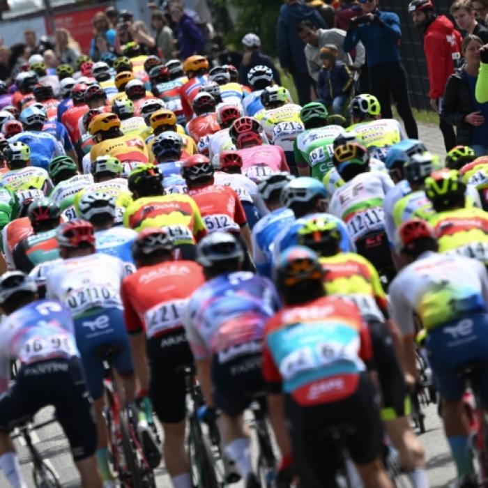 Van Gils gewinnt Rad-Klassiker Eschborn-Frankfurt