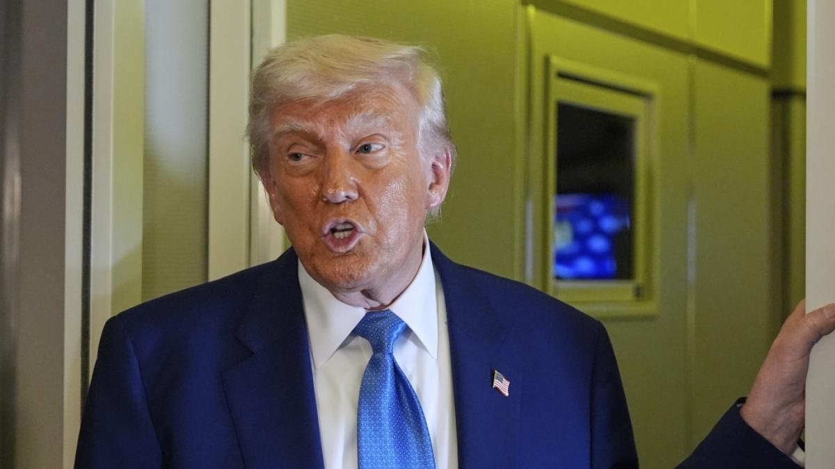 Donald Trump f&auml;llt durch einen bizarren Ukraine-Vergleich auf. (Foto)