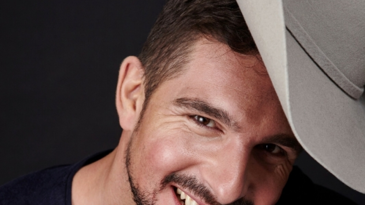 Kampfkunst-Sportler Benjamin Piwko (38) gehört ebenfalls zu den "Let's Dance"-Kandidaten. Besondere Herausforderung für ihn: Durch eine Virusinfektion verlor er mit acht Monaten sein Gehör. (Foto)