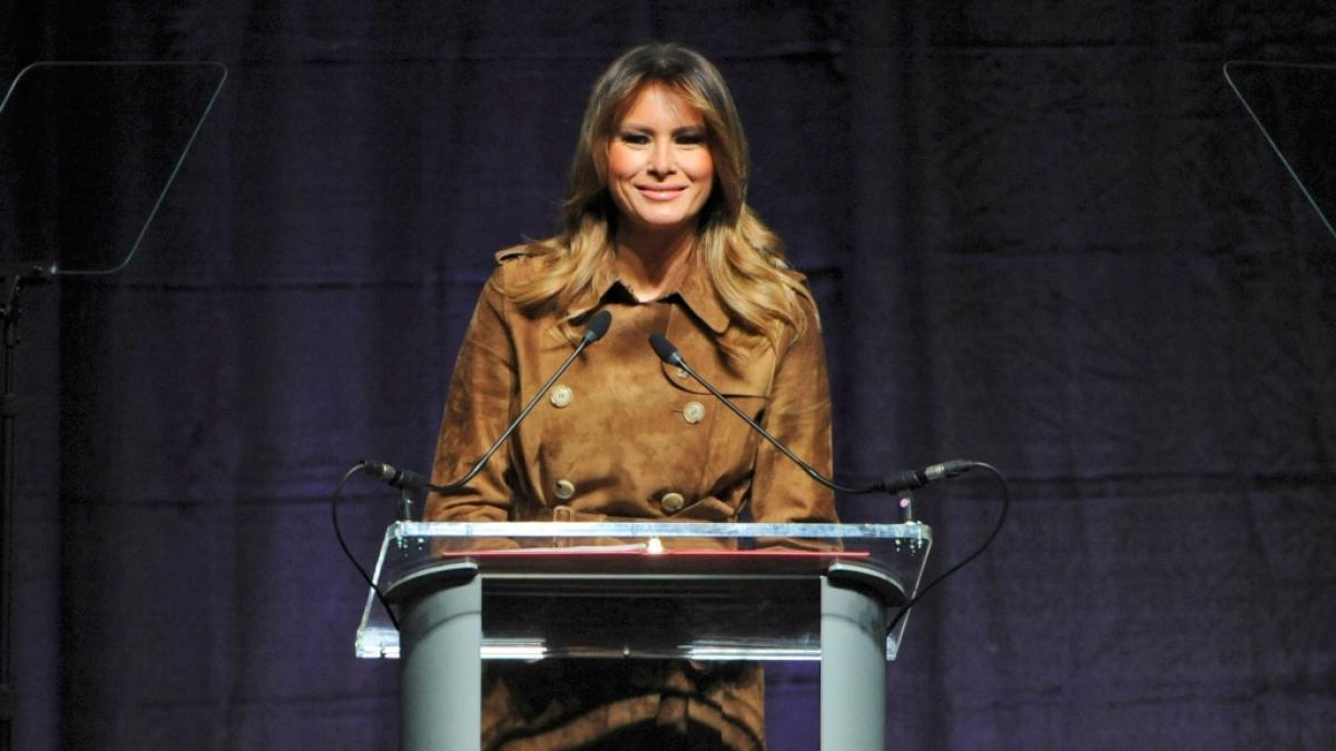 Melania Trump ist in ihrem neuen Netz-Video kaum wiederzuerkennen. (Foto)