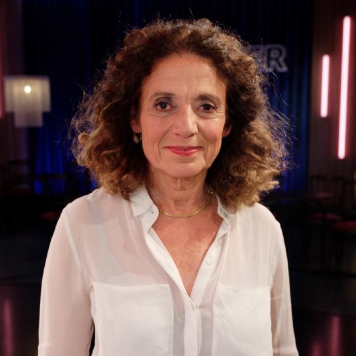So verarbeitete die Charité-Schauspielerin die Trennung von ihrem Mann