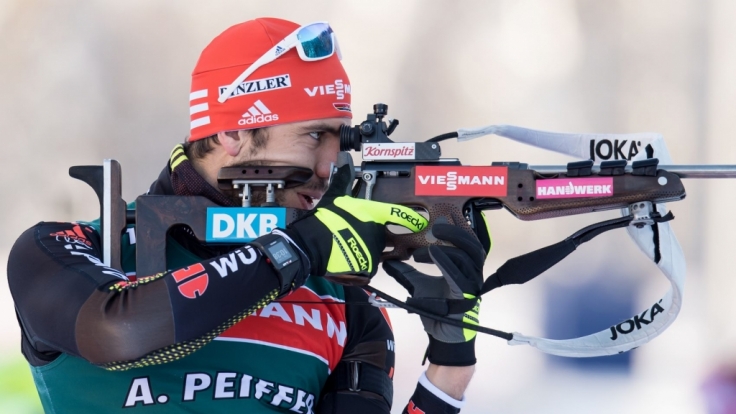 Die Herren-Staffel um Arnd Peiffer will das Podium eingreifen.