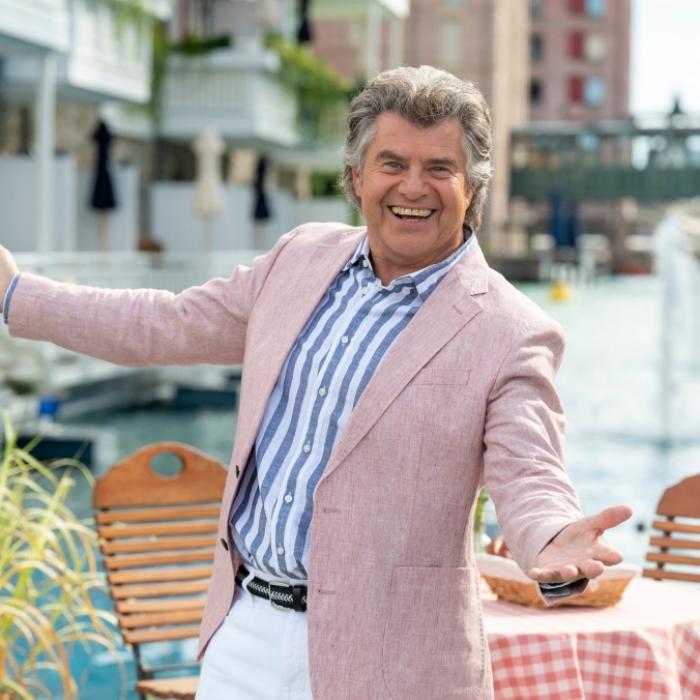 Schlagerstar präsentiert seine neue 