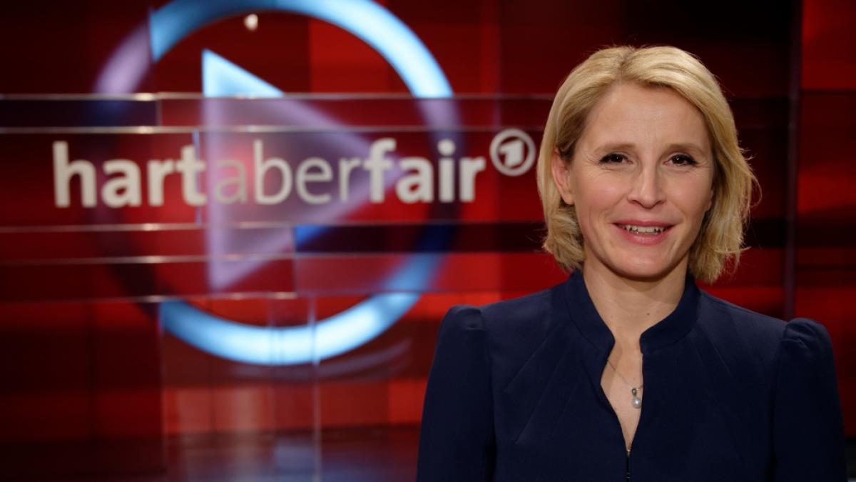 Susan Link vertritt den erkrankten "Hart aber fair"-Moderator Frank Plasberg. (Foto)