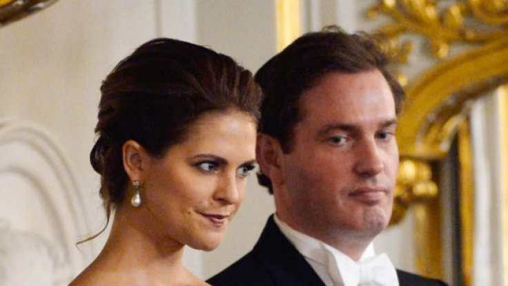Prinzessin Madeleine ist der Liebe zu Chris O'Neill wegen nach London umgezogen - und muss dafür harte Kritik von ihrem Volk einstecken.