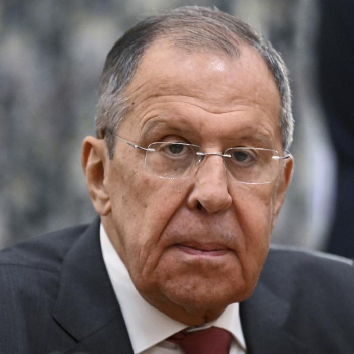 Putin-Minister sorgt mit bodenlosen Kriegslügen für Fassungslosigkeit
