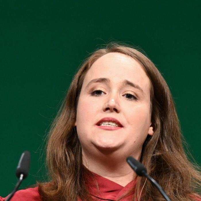 Emotionale Achterbahnfahrt für Ex-Grünen-Chefin im Jahr 2024