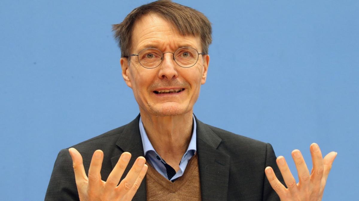 Den Pl&auml;nen von Bundesgesundheitsminister Karl Lauterbach zufolge sollen Long-Covid-Betroffene und Impfgesch&auml;digte zeitnah staatliche Unterst&uuml;tzung erhalten. (Foto)