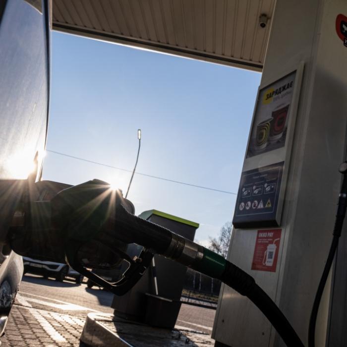 So viel kostet deutsche Autofahrer die Politik-Trödelei pro Tag mehr